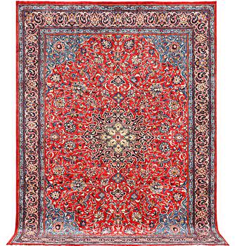 A carpet, Mahal, c. 352 x 249 cm.