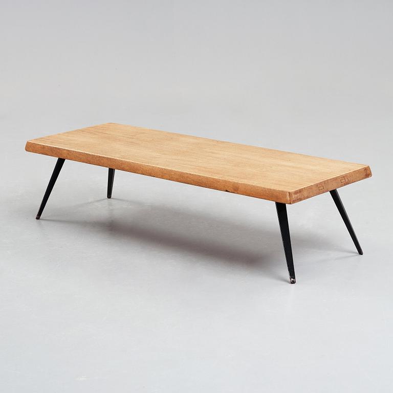 CHARLOTTE PERRIAND, soffbord, Ateliers Jean Prouvé, Frankrike ca 1962.