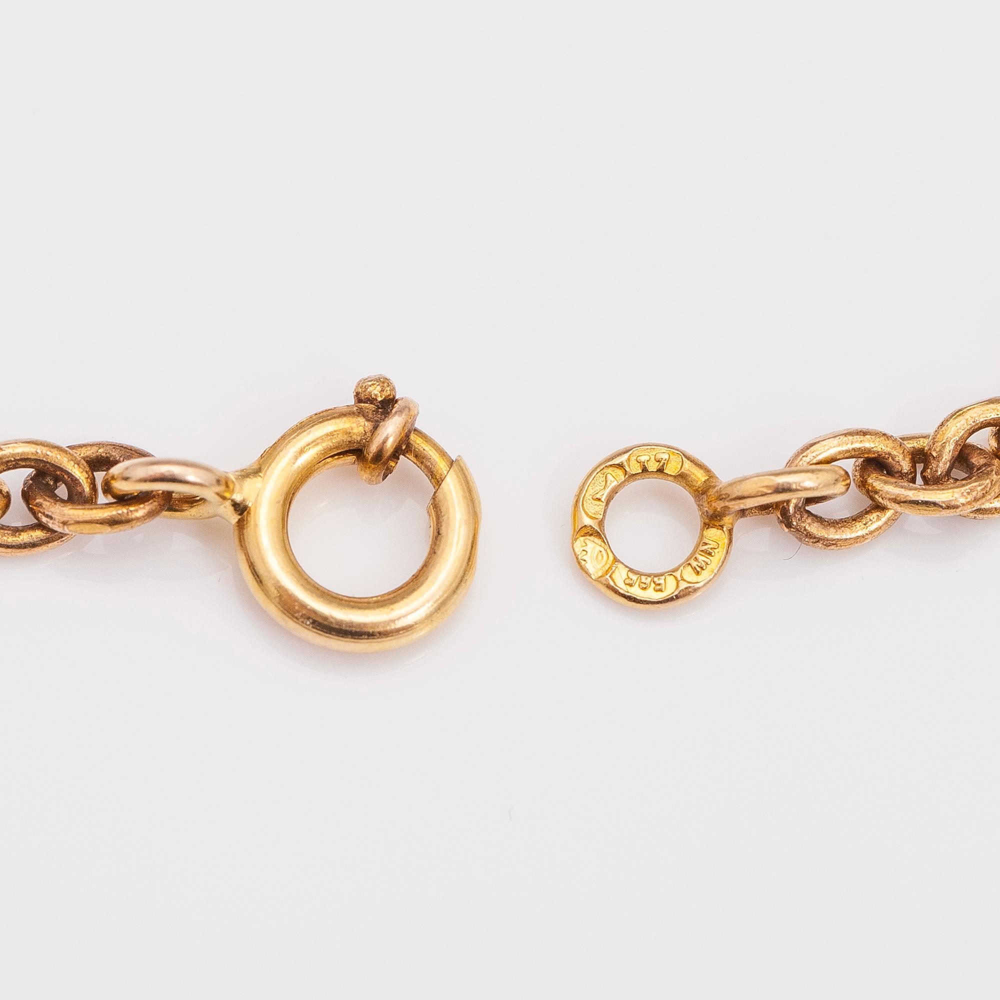 TAPIO WIRKKALA, A 14K gold necklace "Viking pendant". Westerback, Helsinki 1972.