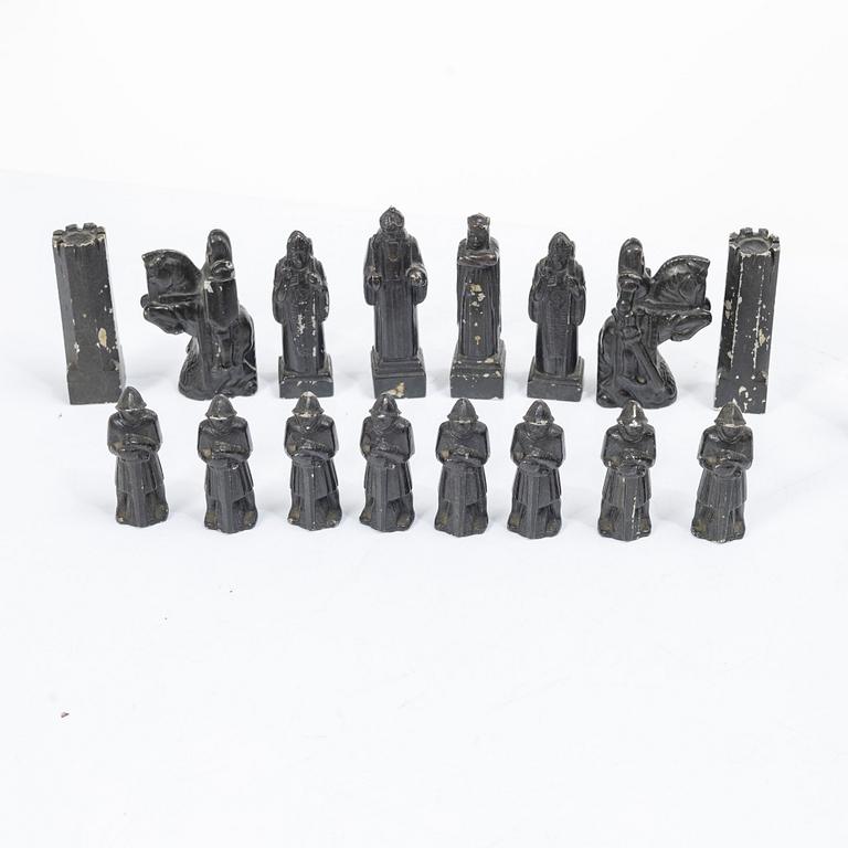 Tore Strindberg, Chess pieces, 32 pcs, Herman Bergmans Gjuteri, Stockholm.