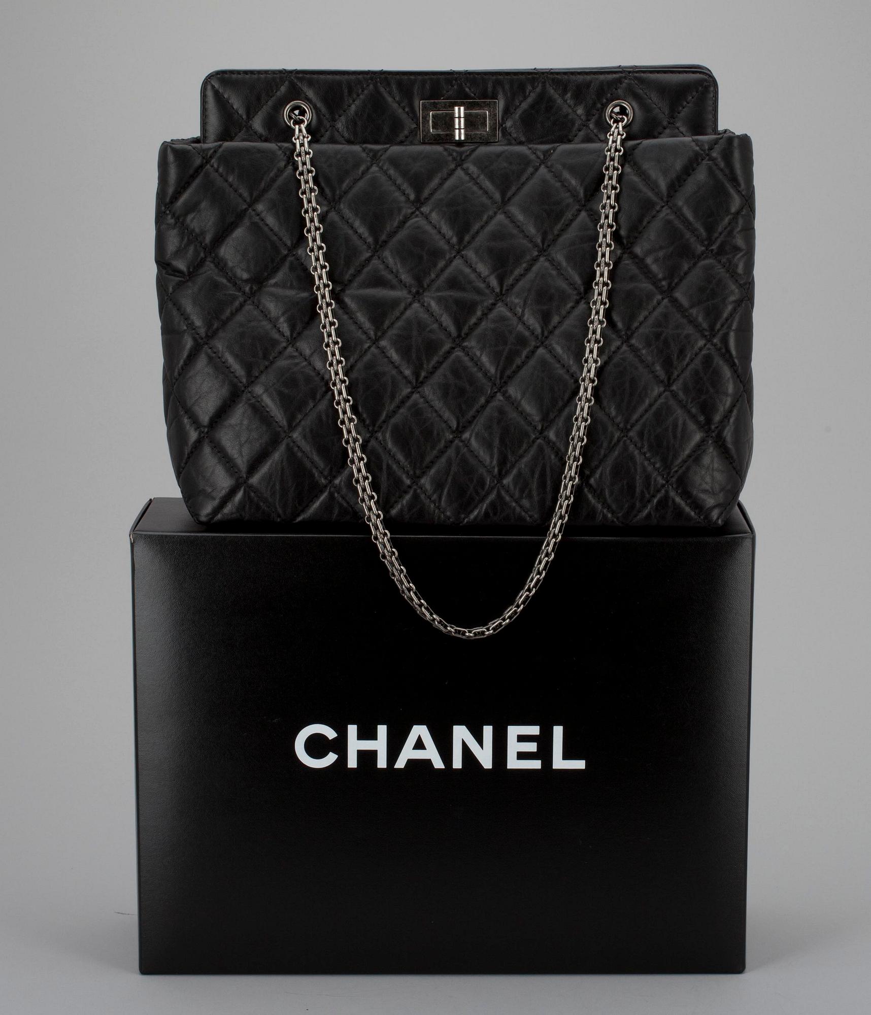 VÄSKA, Chanel.