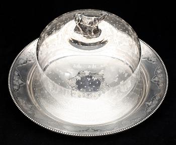 OSTKUPA, silver, Frankrike, 1868, Svenska importstämplar. Fat med vikt 196 gram.