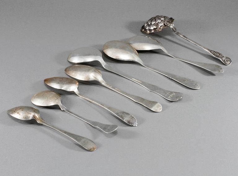 PARTI SILVER, 14 delar, mestadels Sverige, 1800- och 1900-tal, vikt 480 g.