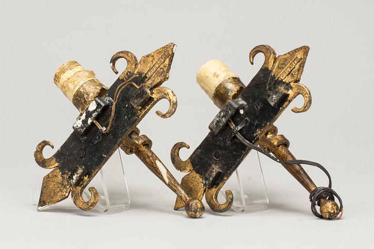 VÄGGAPPLICKER, ett par, 1900-tal.