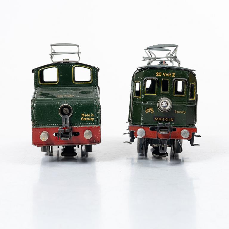 Märklin, Locomotives, carriages and accessories, first half of the 20th century.