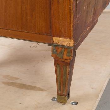 A late gustavian chest of drawers, around the year 1800.