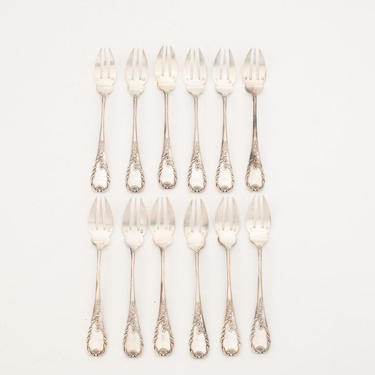 Twelve French Silver Oyster Forks, mark of George Fouquet-Lapar, Paris, (1897-1925).