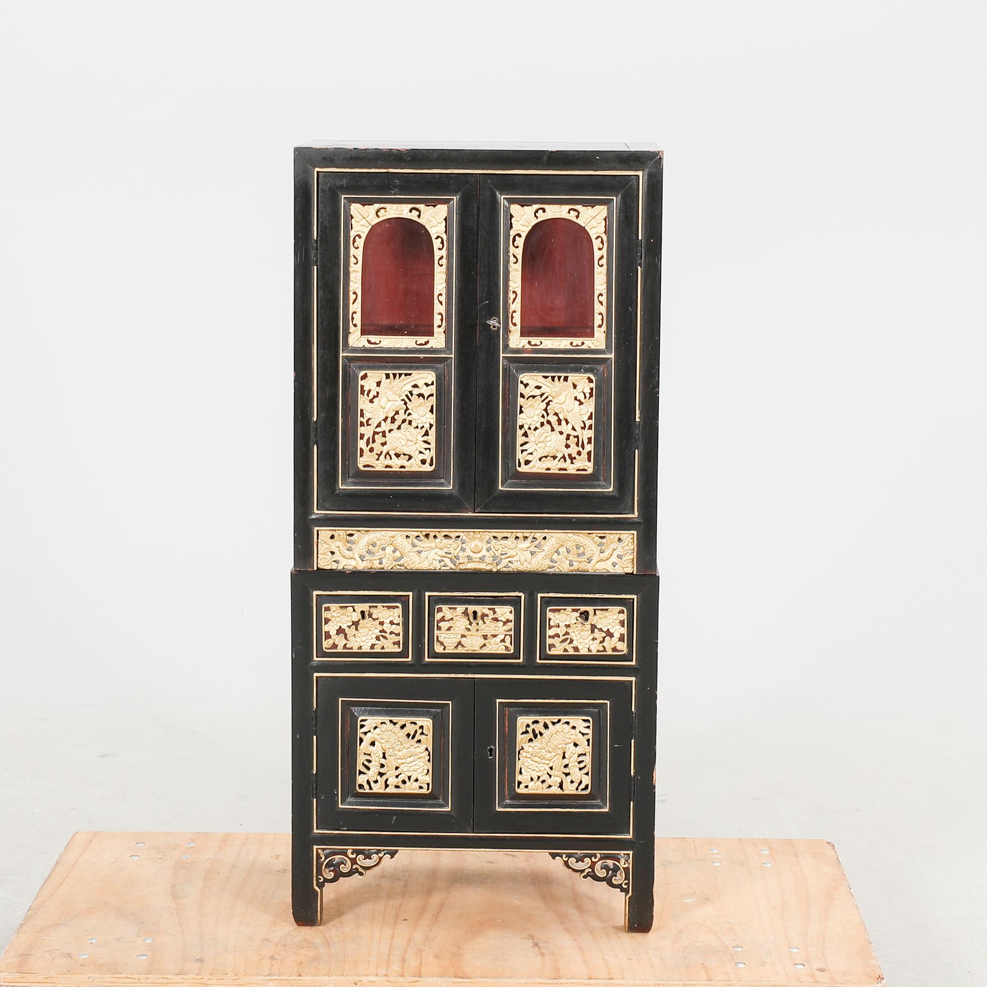 A Chinese 20th century cabinet.
