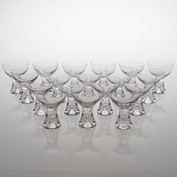 A 124-piece set of 'Tapio' glassware for Iittala.