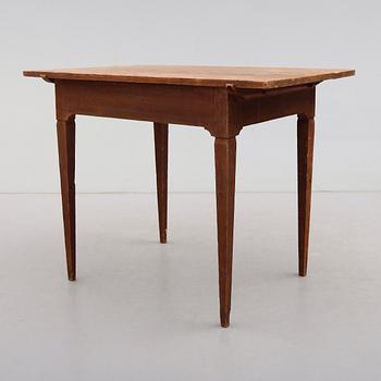 BORD, sengustavianskt, omkring år 1800.