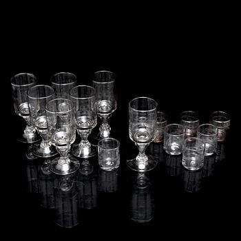 GLAS, 14 st, "Antik", Reijmyre Glasbruk.