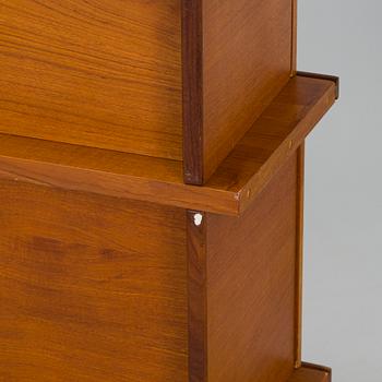 Ilmari Tapiovaara, bokhylla, "Pala", för Asko 1900-talets mitt.