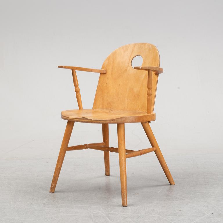 Uno Åhrén, a birch and beech table and pair of armchairs, Gemla, 1930's.