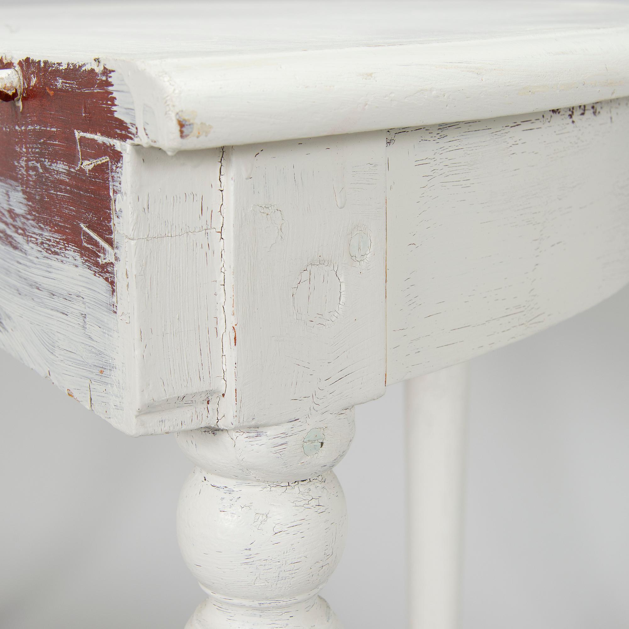 Matbord, sk. månbord, 1800-tal.