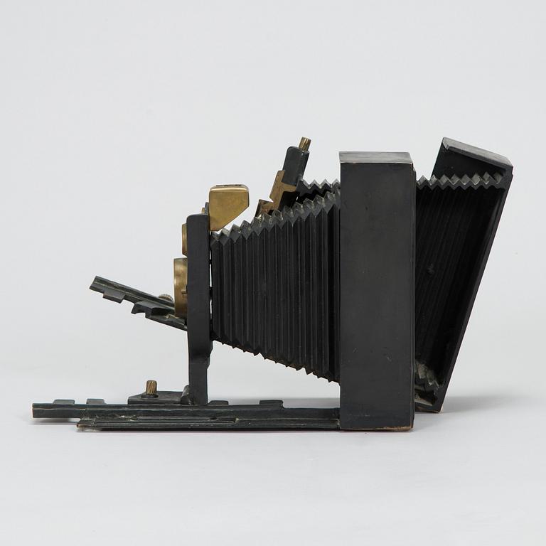 Arman (Armand Pierre Fernandez), Hommage à Nadar.