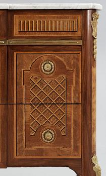 A Royal commode made by Georg Haupt 1782 for prince Karl Gustav, Duke of Småland, the second son of Gustav III.