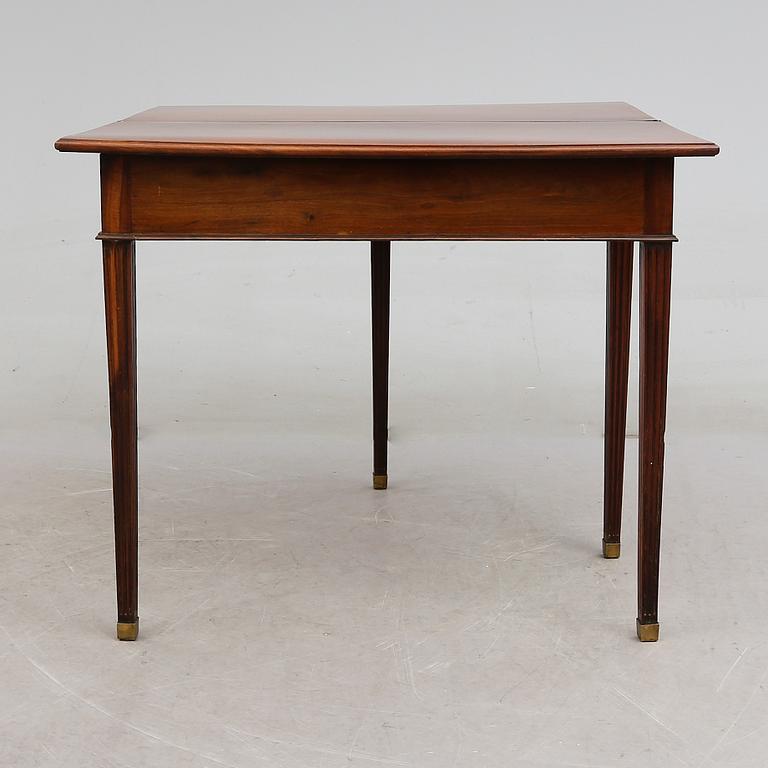 SPELBORD, gustaviansk stil, omkring år 1900.
