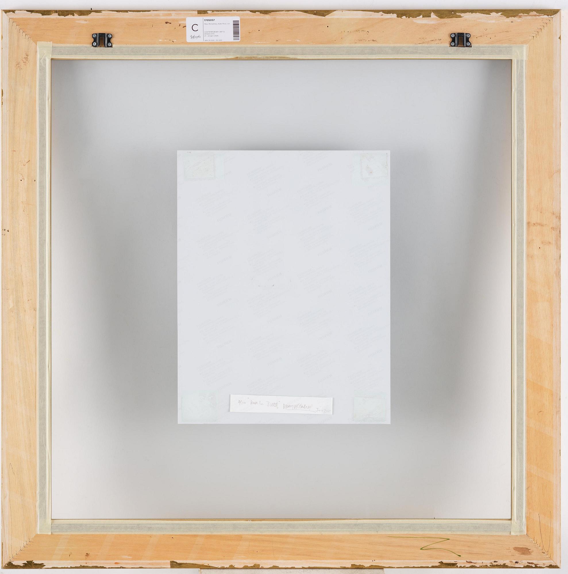 Mary McCartney, "Kate in Boots", 2004.