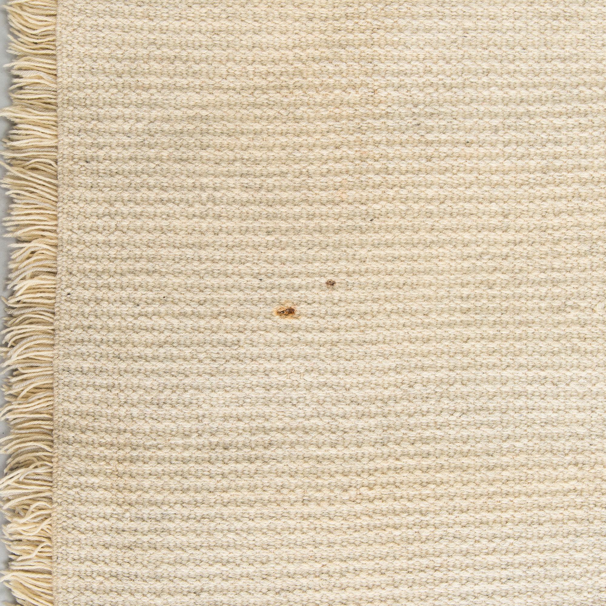 Terttu Tomero, A Finnish long pile rya rug for Neovius. Ca 140 x 120 cm.