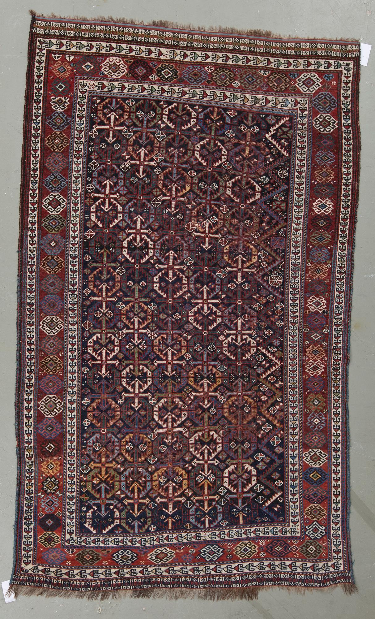 MATTA, semiantik Kashgai. Ca 243x145 cm.