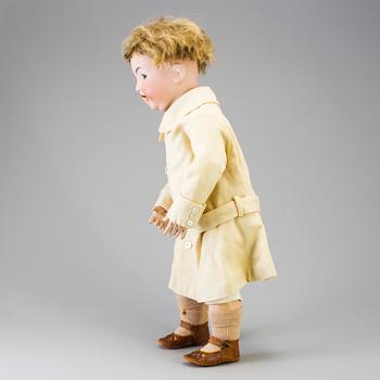 A bisque head doll 126 by Kämmer & Reinhardt/Simon & Halbig, Germany, ca 1914.