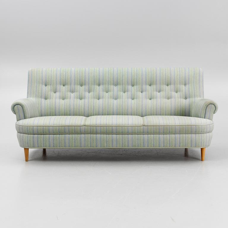 Carl Malmsten, a 'Hemmakväll' sofa.