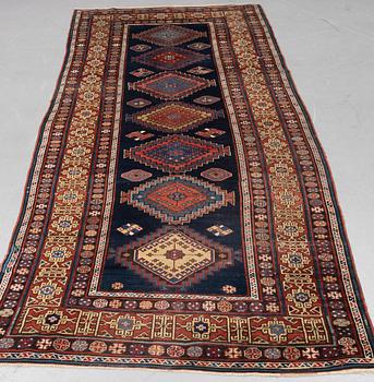 Gallerimatta, Antik Shirvan, sannolikt ca 370 x 140 cm.