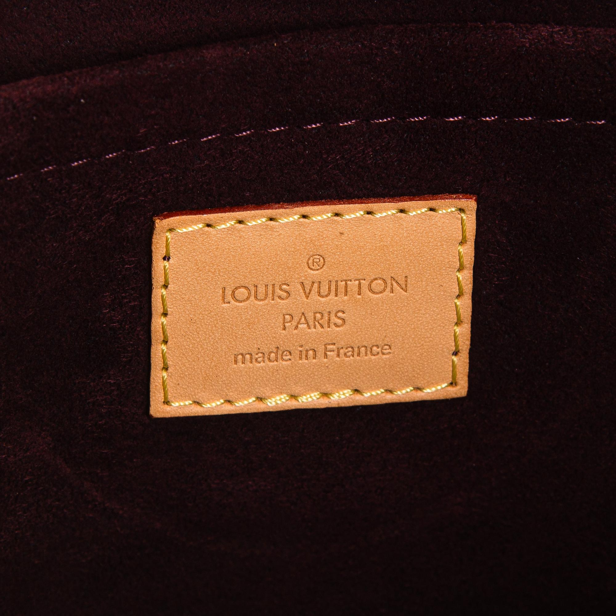 Louis Vuitton, a Monogram Canvas 'Montaigne GM' bag.