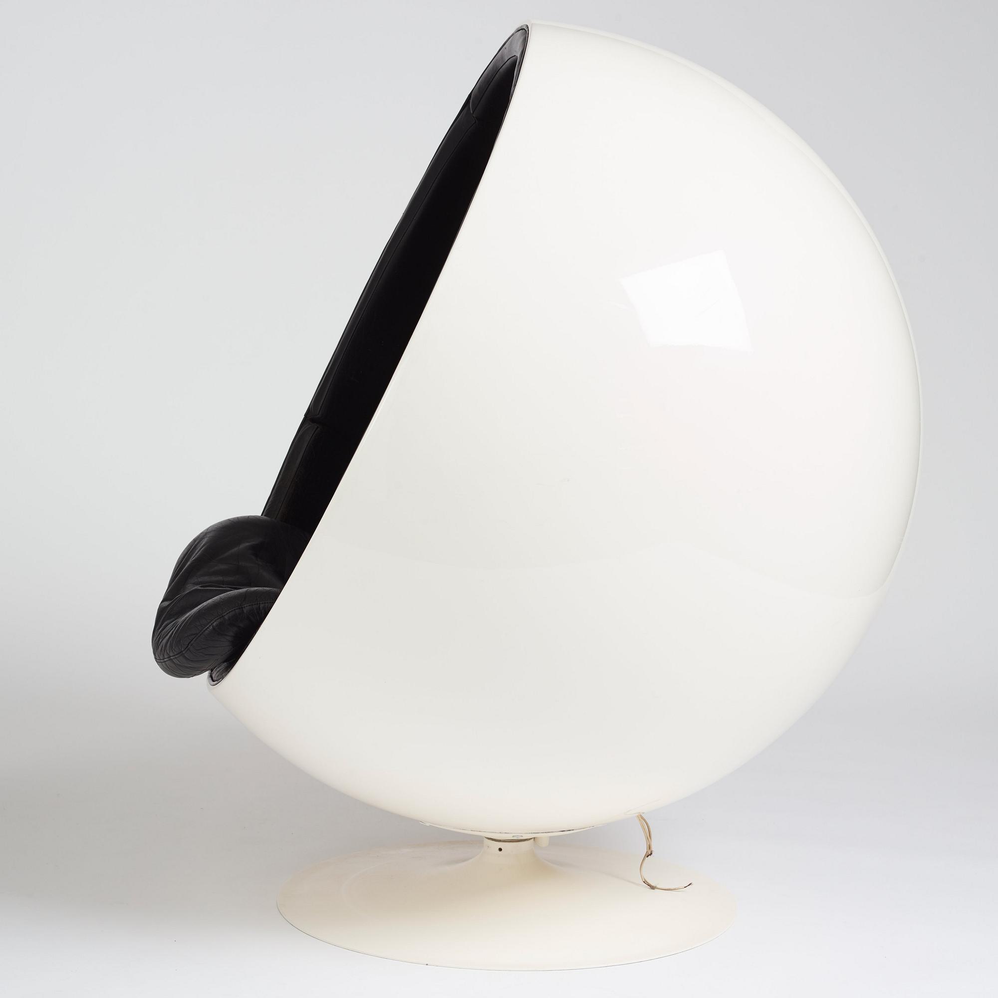Eero Aarnio, a 'Ball chair', Asko International, 1960-70s Eero Aarnio, a 'Ball chair', Asko International, 1960-70s