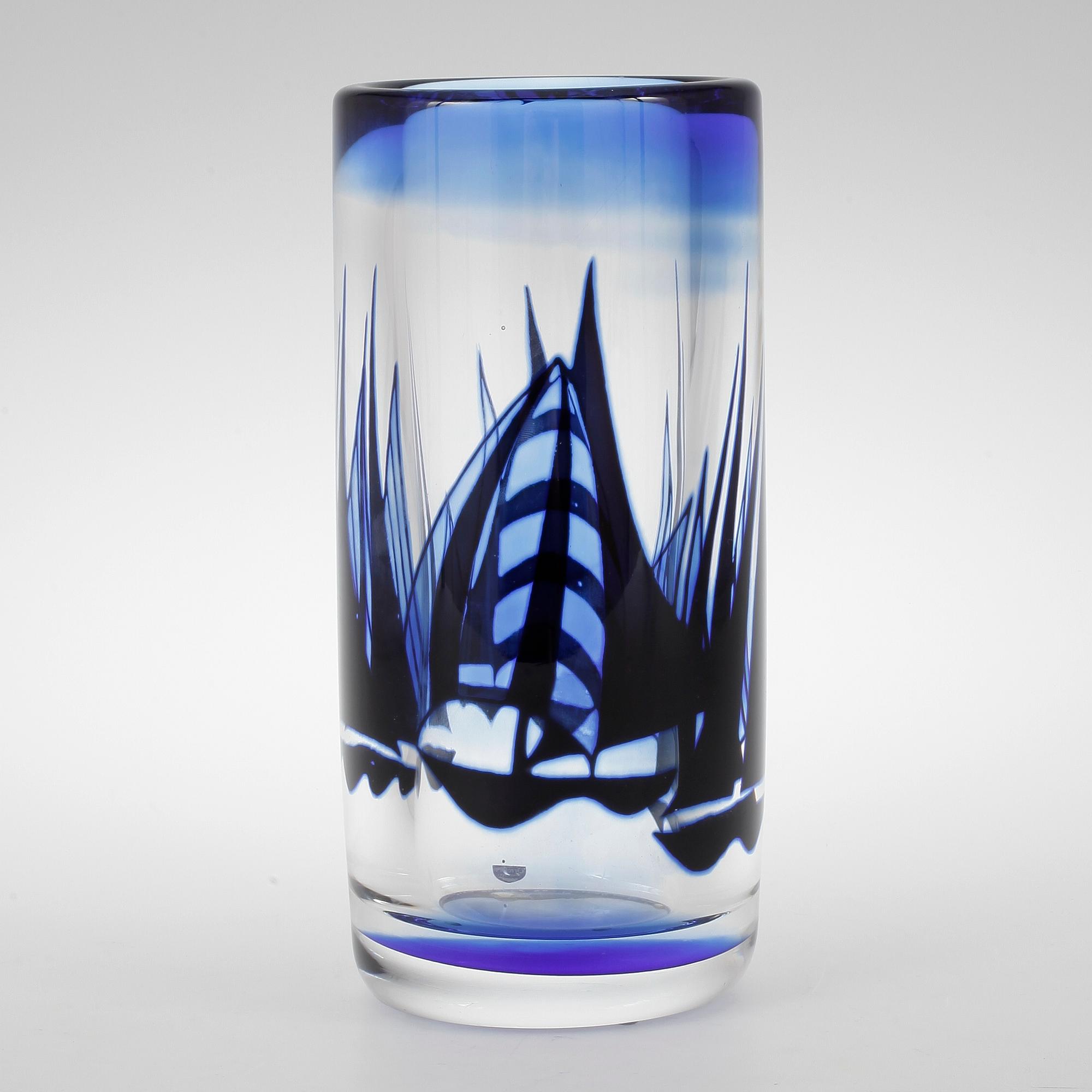 VAS, glas, Olle Alberius, Orrefors Gallery, 1988.