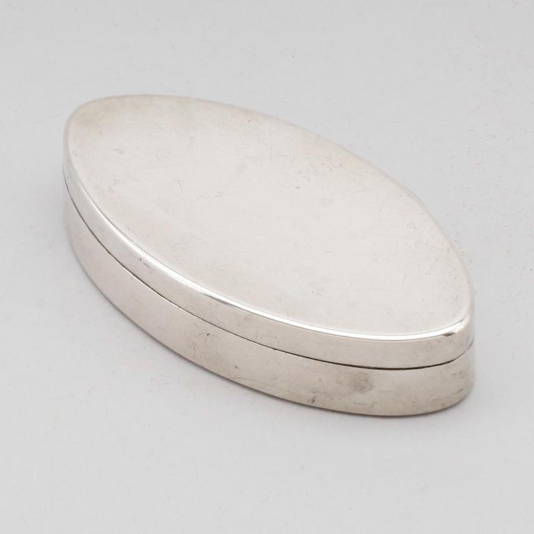 SPETSDOSA, silver, Nils Tornberg, Linköping 1802. Vikt ca 62 gram.