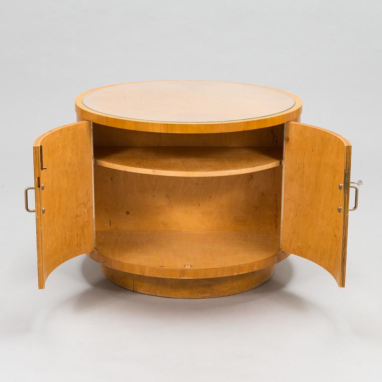 A mid-20th century bar cabinet /bar table.