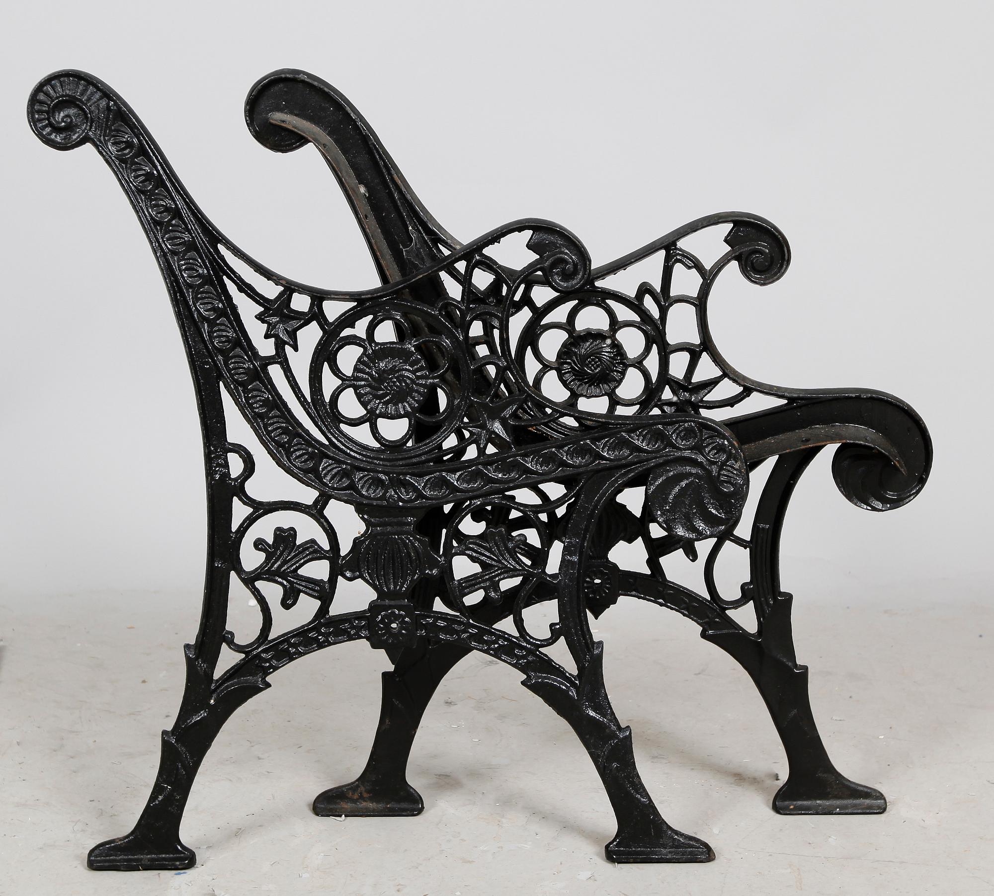 SOFFGAVLAR, 1 par, gjutjärn, 1900-tal.