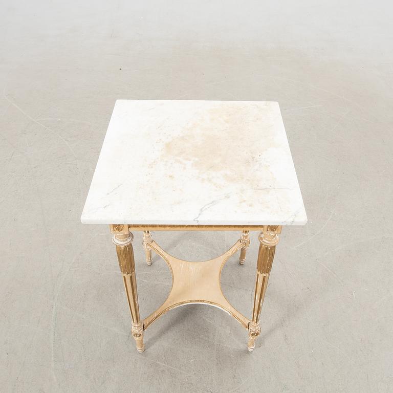 Side table/Pedestal Gustavian style first half of the 20th century.