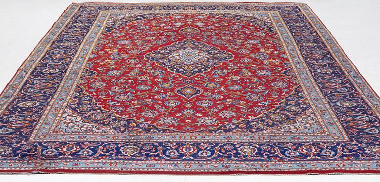 Carpet, Keshan, approx. 400 x 295 cm.