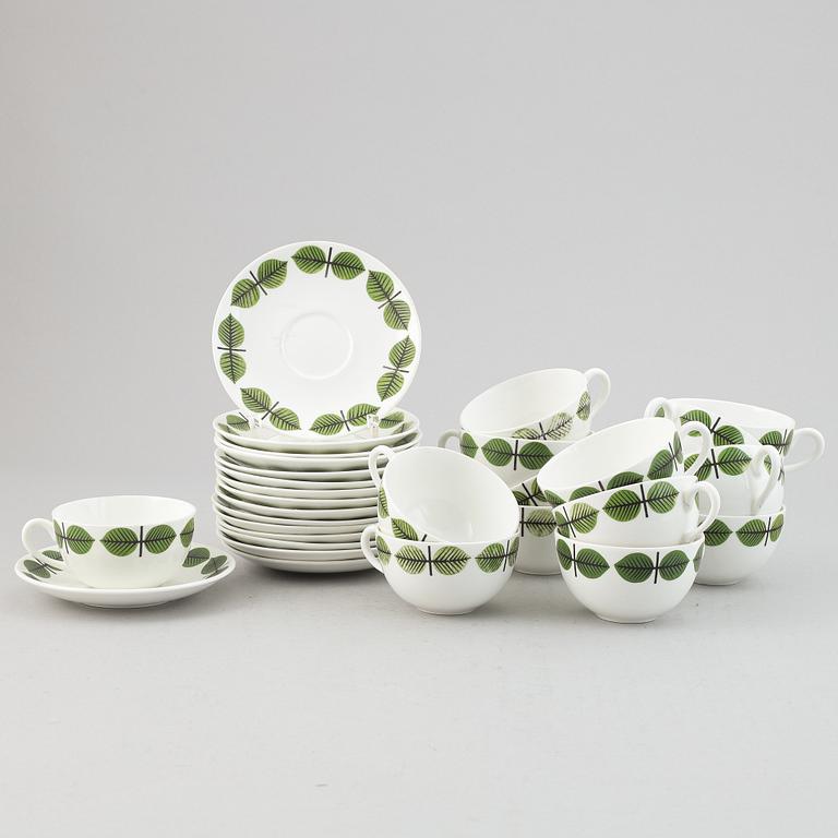 A fourteen pcs coffee service by Stig Lindberg.