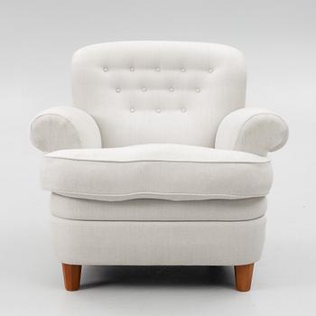 Josef Frank, a modell 568 armchair, Svenskt Tenn, 2023.