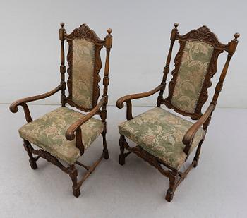 KARMSTOLAR, 1 par, renässansstil, 1900-talets första hälft.