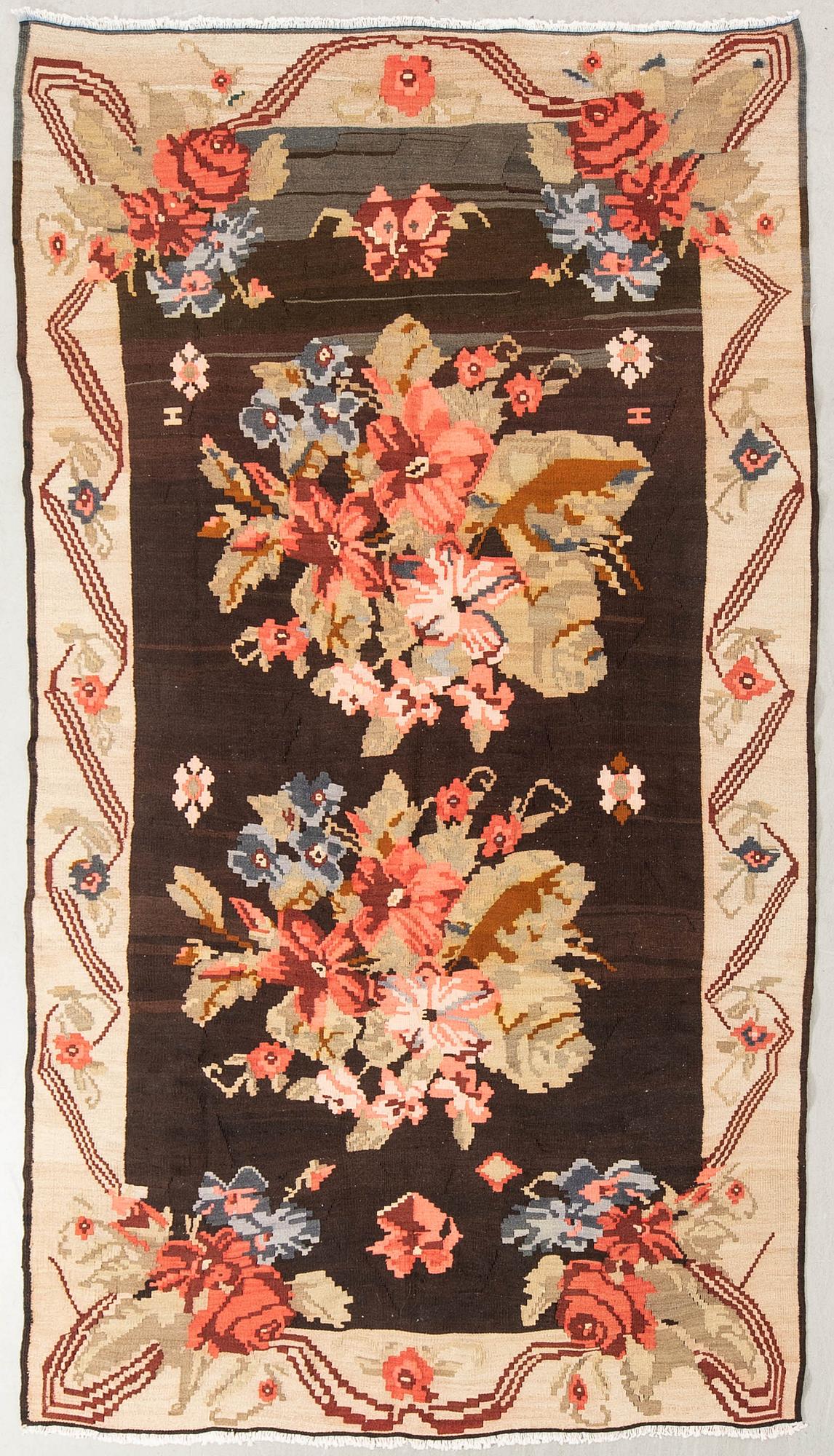 Matta kelim ca 303x176 cm.