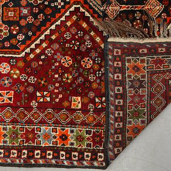 MATTA, troligen Kashgai, 1900-talets senare del, 235 x 160 cm.
