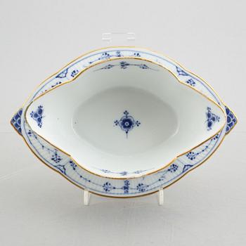 A pair of dishes and a sauce bowl, "Blue Fluted" / "Musselmalet" Royal Copenhagen, 1850-70 and 1893-1900.