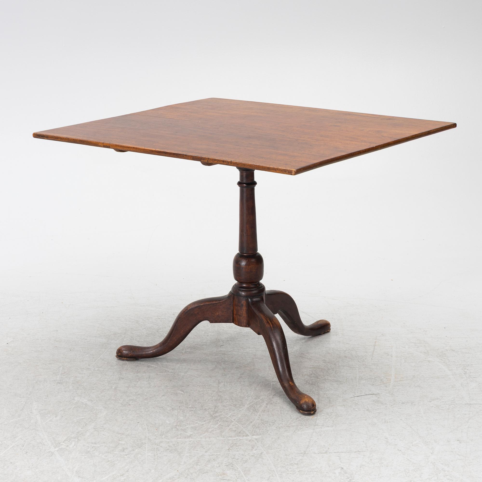 A folding table, first half of the 19th century.