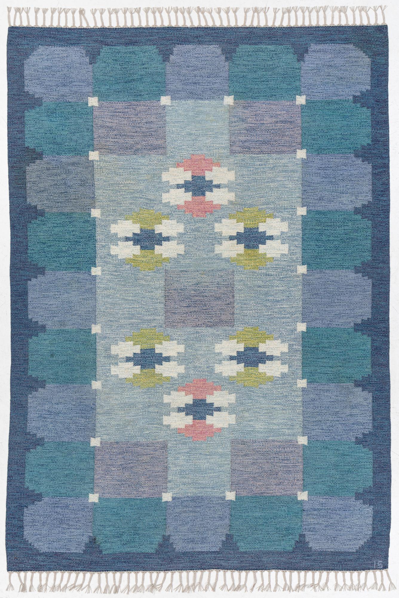 Ingegerd Silow, matta, "Siljan", rölakan, ca 280 x 195 signerad IS.