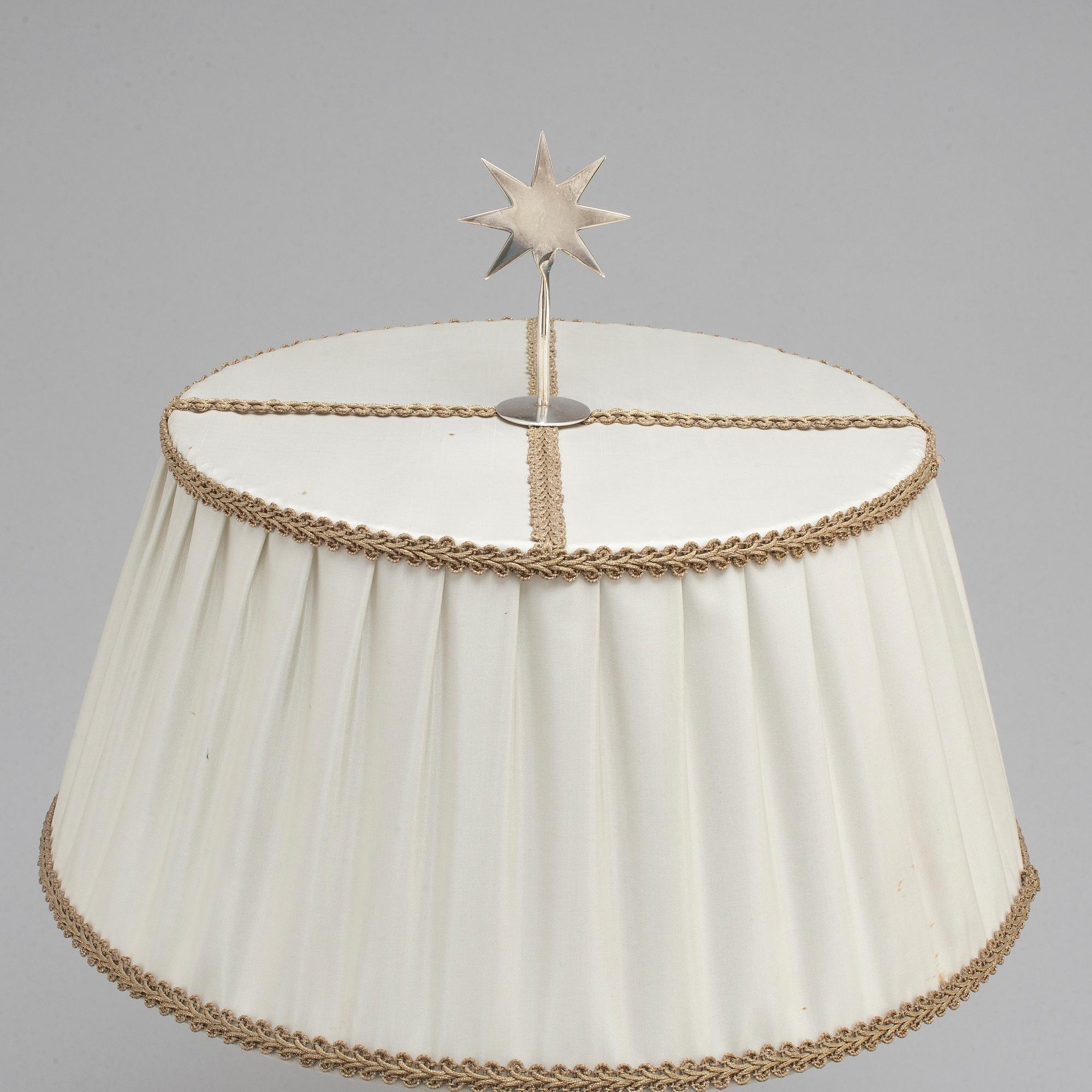 CG Hallberg, möjligen Elis Bergh, bordslampa, 1920/30-tal.