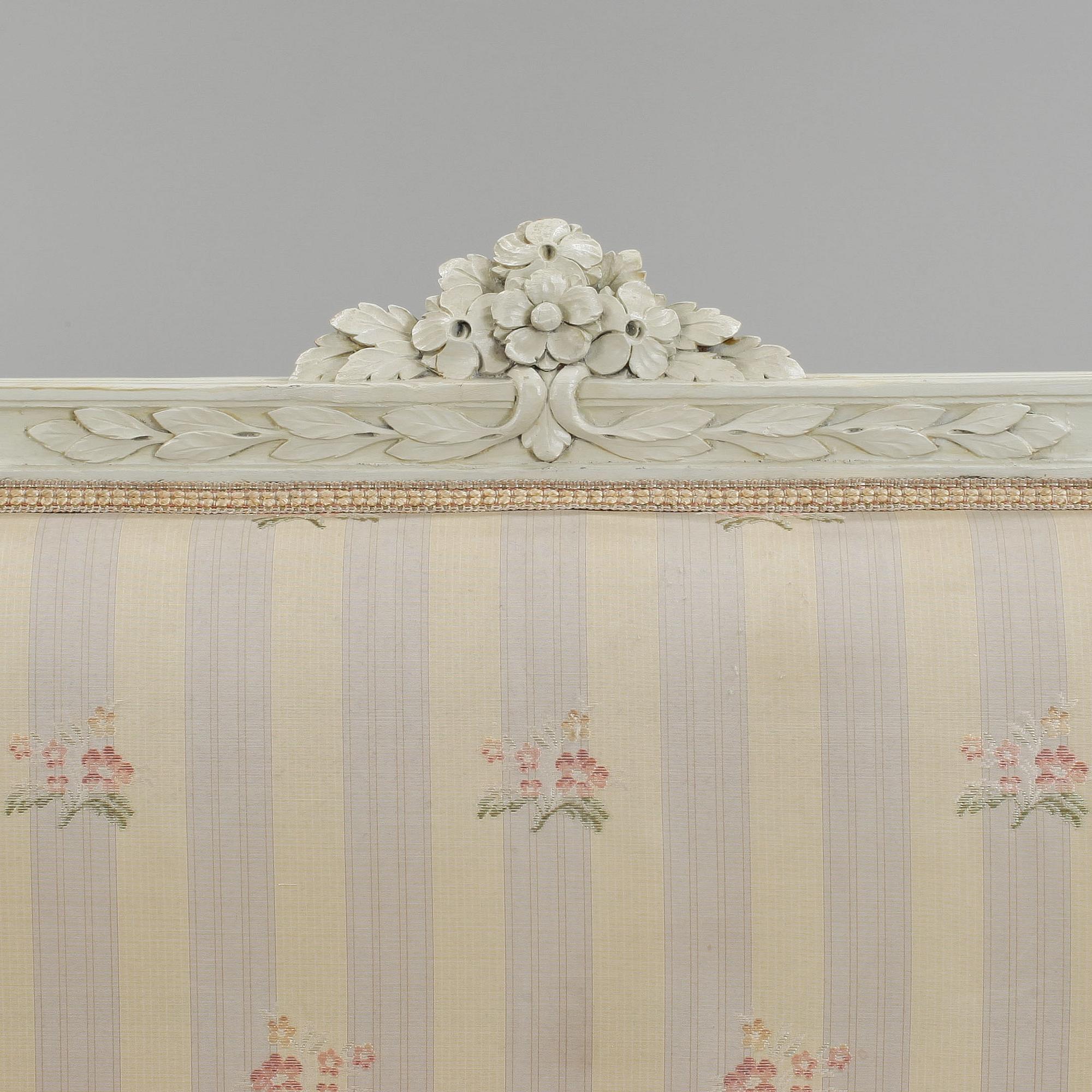 SOFFA, gustaviansk stil, 1900-talets första hälft.