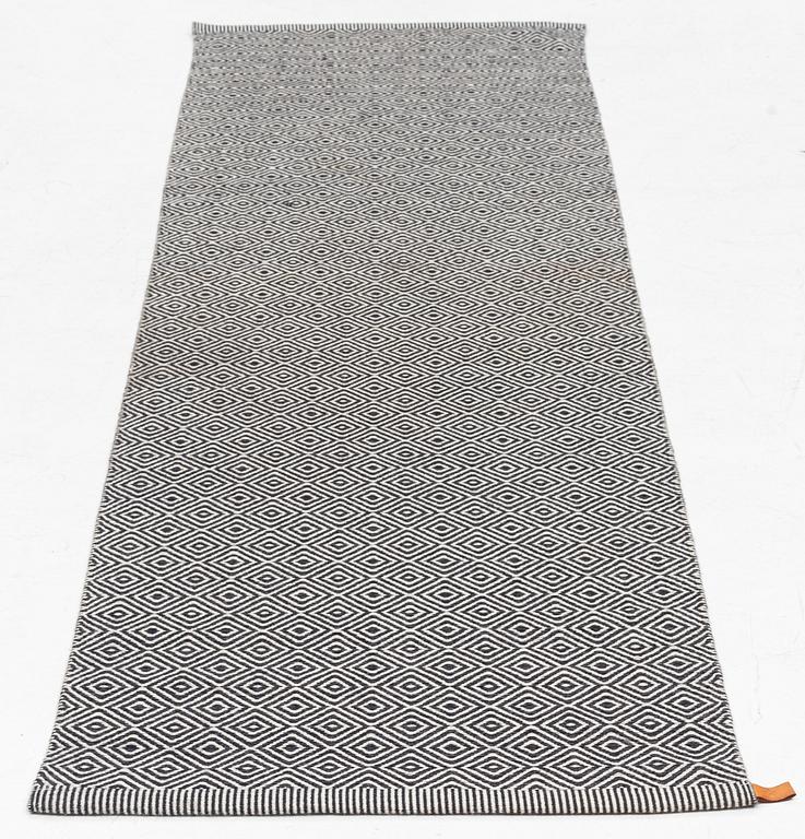 Gallerimatta, Kasthall, 240 x 70 cm.