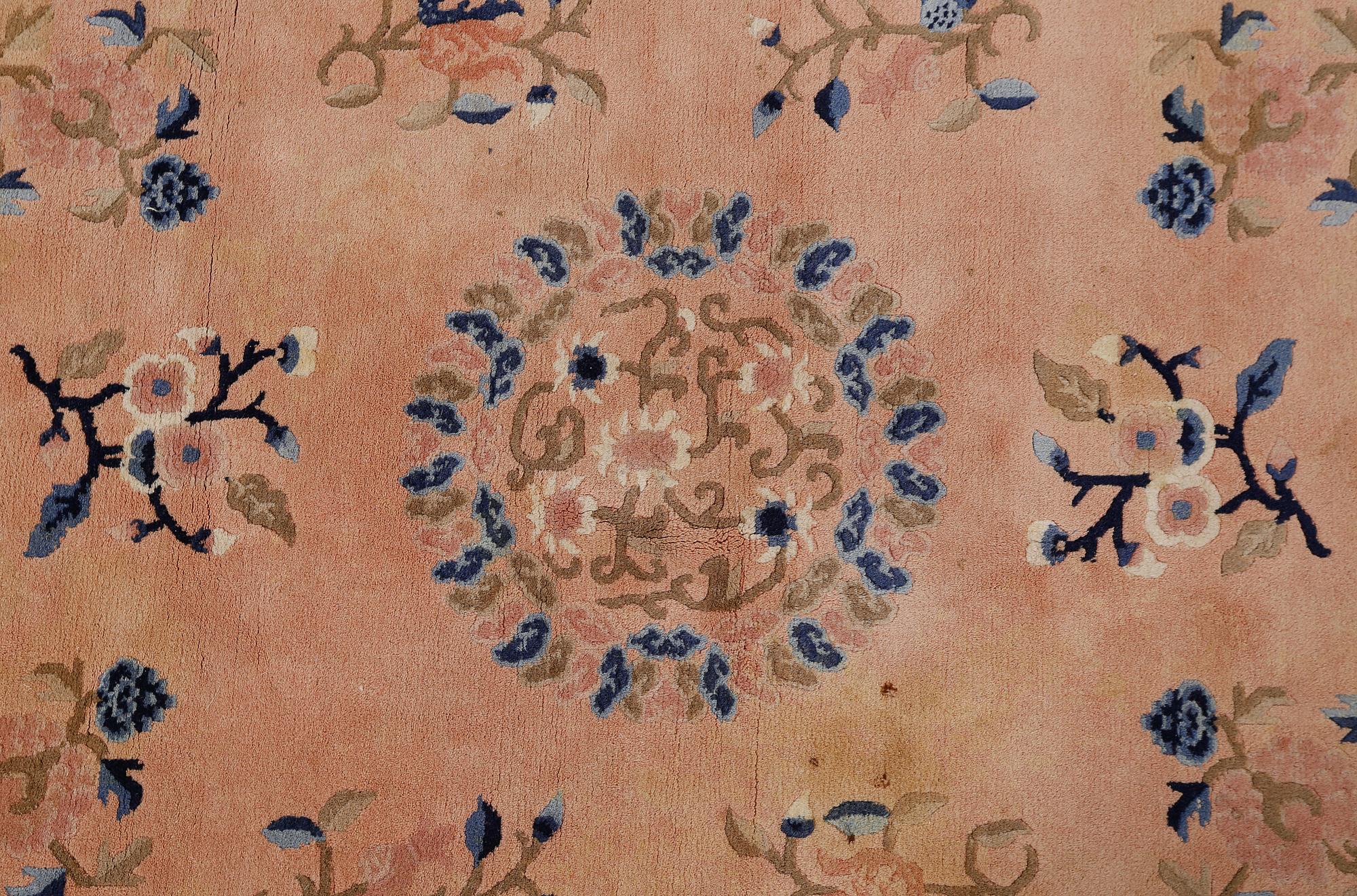 MATTA, Kina, old, 198 x 135 cm.
