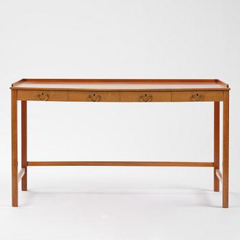 Josef Frank, skrivbord, variant av modell B 2115, Firma Svenskt Tenn, 1900-talets mitt.