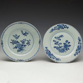 TALLRIKAR 4 st, porslin, Kina, Qianlong (1736-1795).