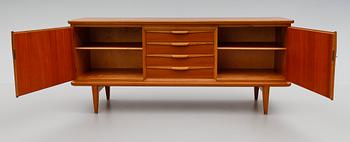 SIDEBOARD, 1960-tal.